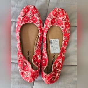 Lucky Brand Flats, Sz 8.5, EUC/Like New, Red/White